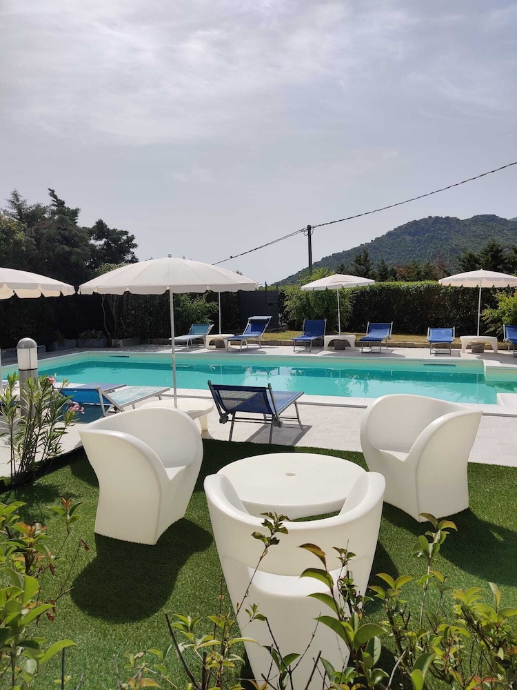 

Milano - Cardedu - Natur Hotel Tanca
