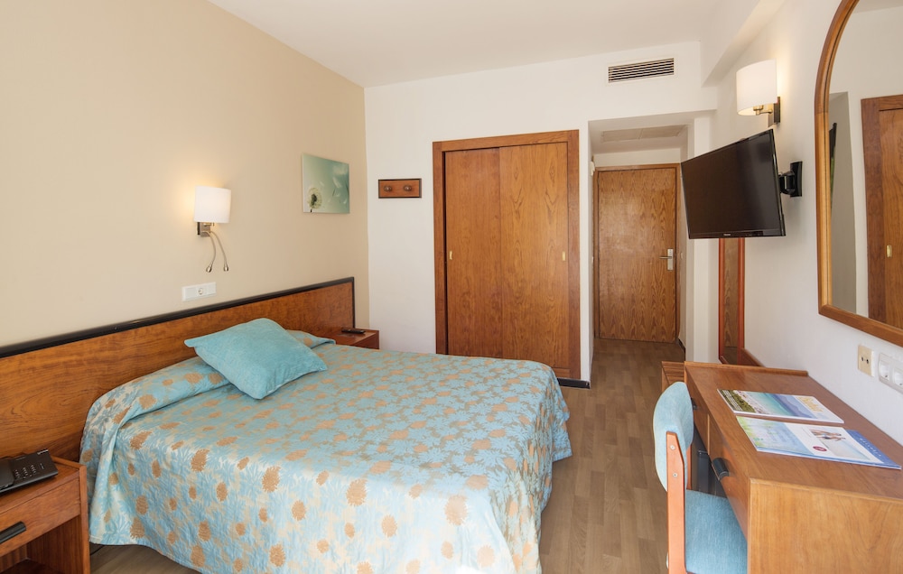 

Milano - Santa Margalida - Hotel JS Miramar
