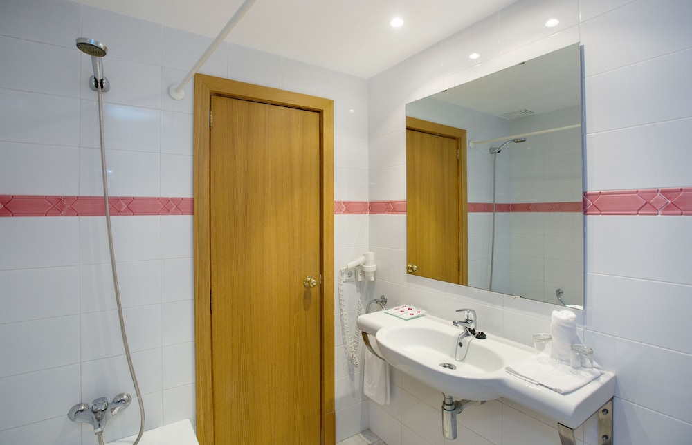 

Catania - Can Picafort - Hotel JS Miramar