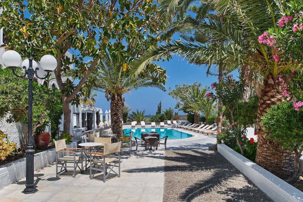 

Napoli - Imerovigli - Makarios Hotel