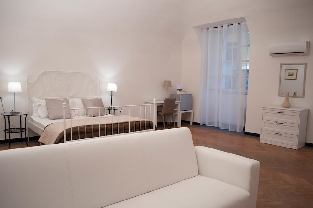 

Torino - Costiera Amalfitana, Mare Italia - Hotel Terme Neronensis