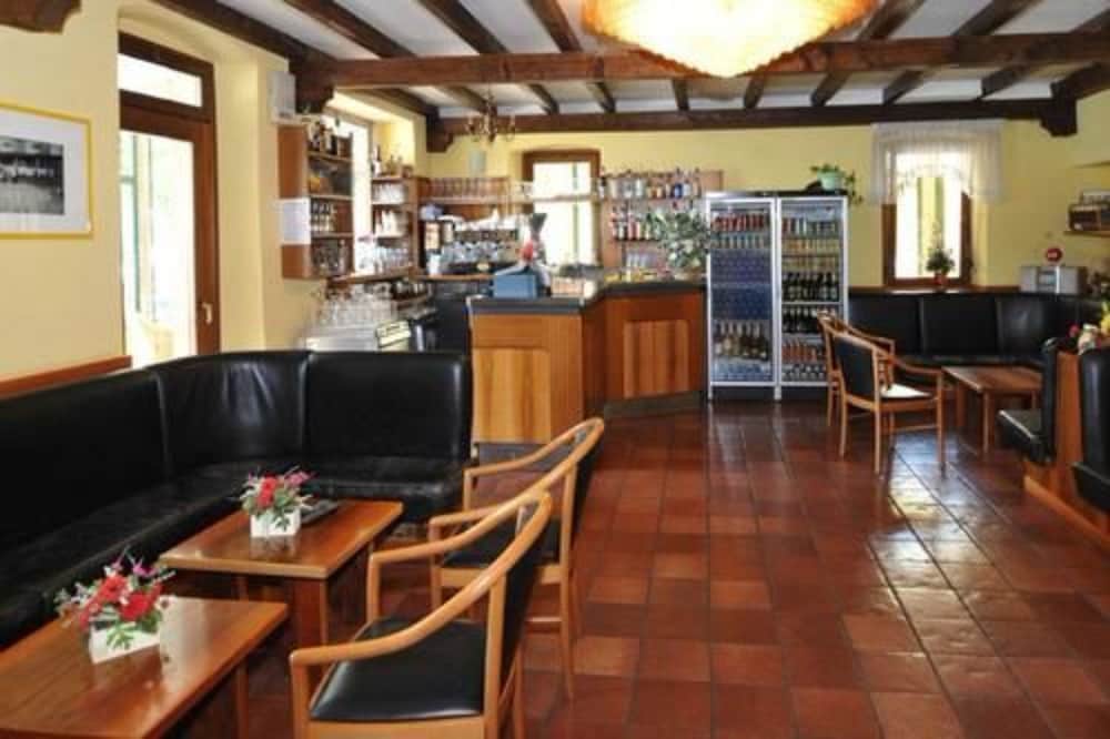 

Milano - Brenzone - Park Hotel Jolanda