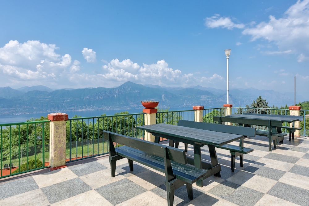 

Milano - Garda - Park Hotel Jolanda