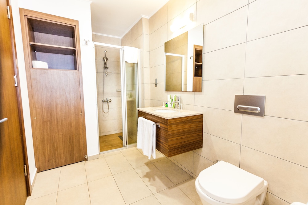 

Roma - Paralimni - Port View Hotel