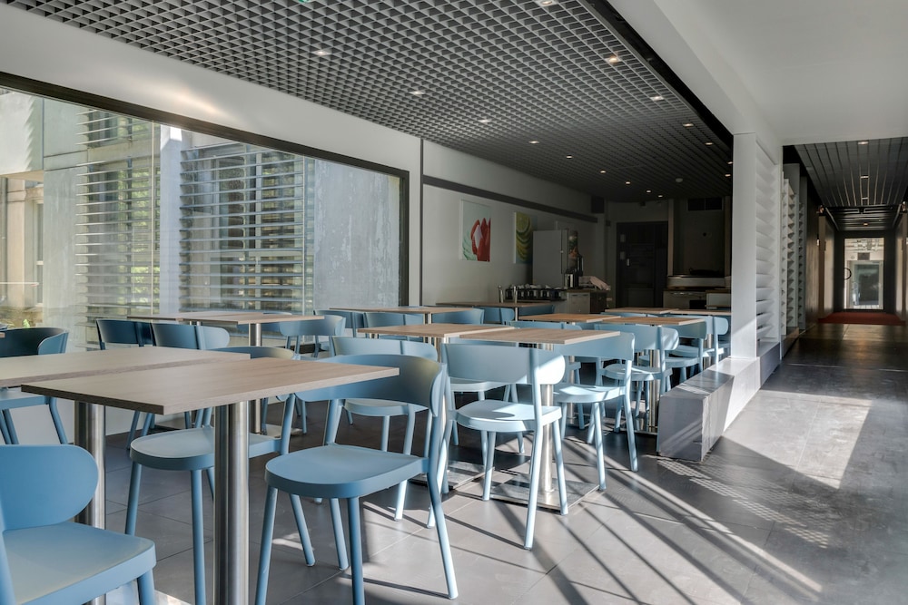

Milano - Pessac - Residhotel Galerie Tatry