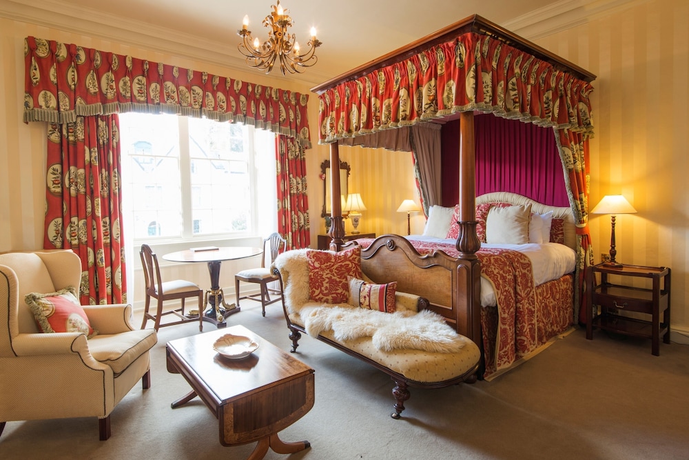 

Milano - Luxborough - Luttrell Arms Hotel