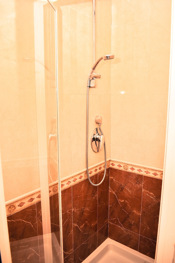 

Venezia - Pozzuoli - Hotel Miravalle