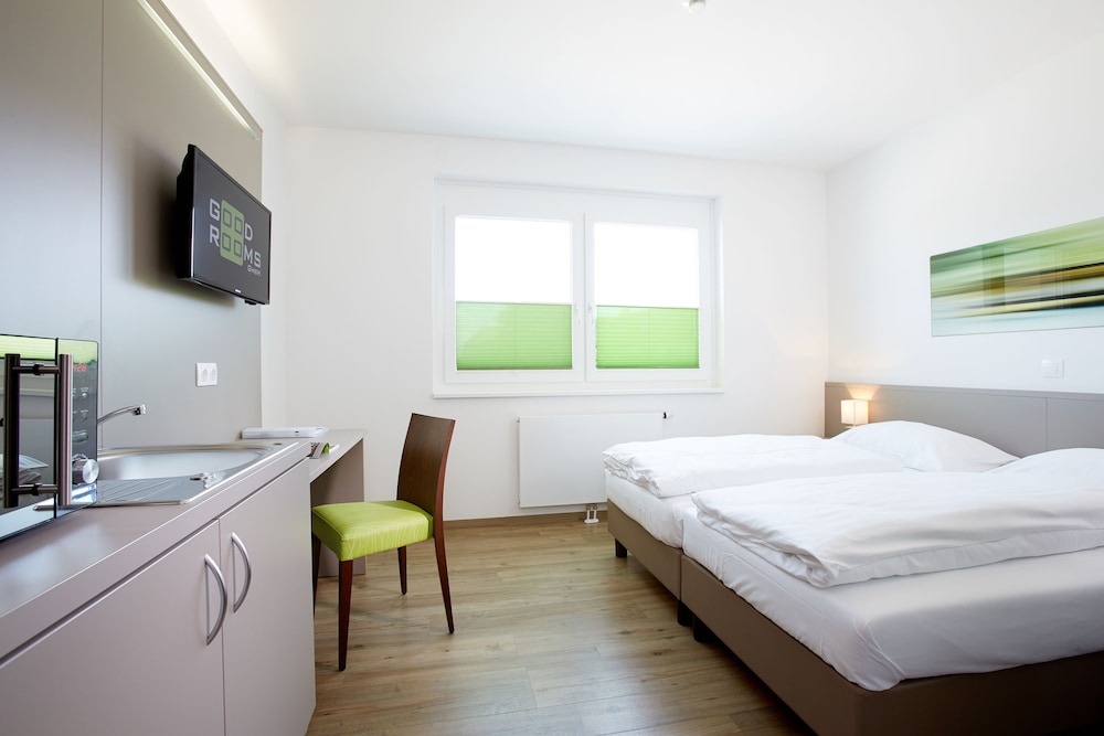 

Roma - Gumpoldskirchen - Good Rooms GmbH Guntramsdorf