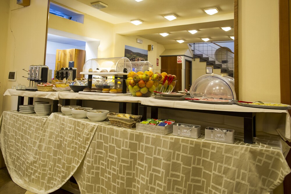 

Verona - Siena - Hotel Ai Tufi