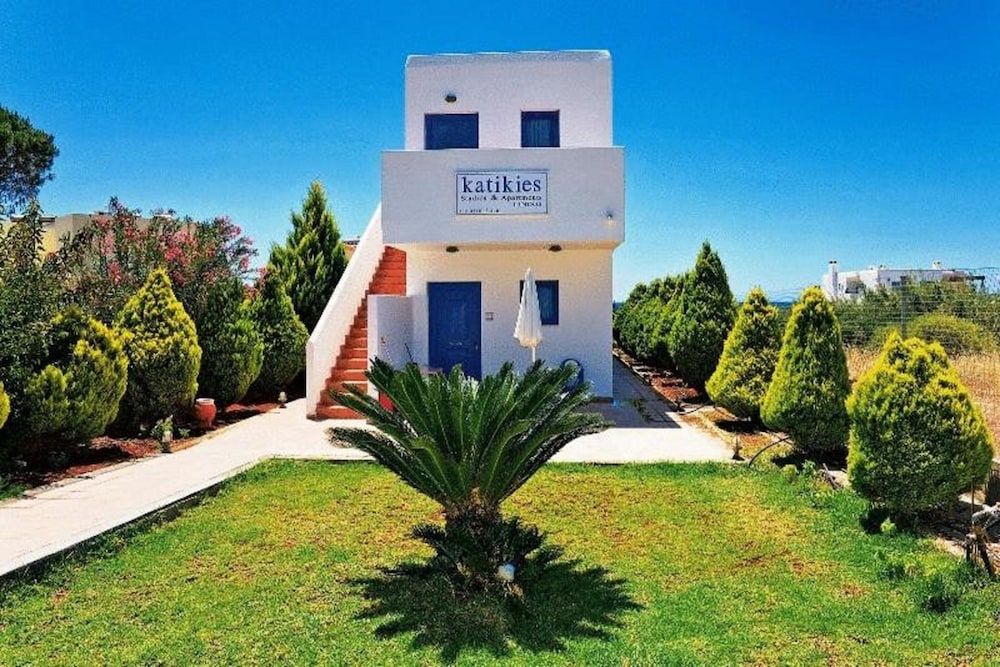 

Roma - Lindos - Katikies Studios & Apartments
