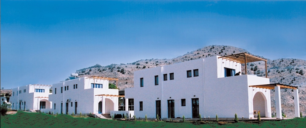 

Bologna - Lardos - Katikies Studios & Apartments