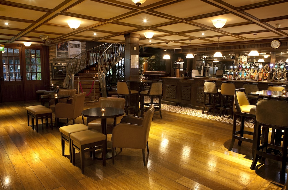 

Roma - Maynooth - Court Yard Hotel