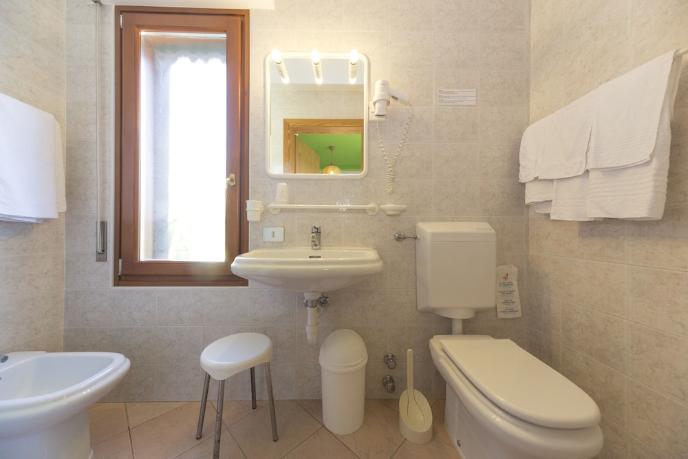 

Bari - Folgaria - Hotel Trentino