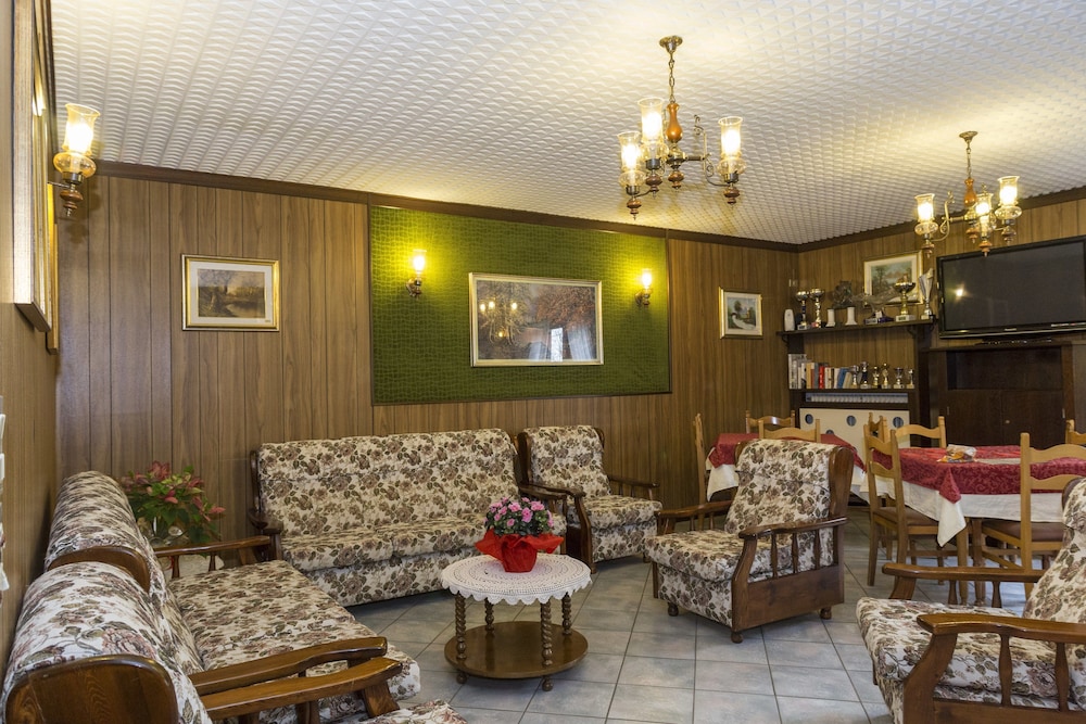 

Salerno - Folgaria - Hotel Trentino