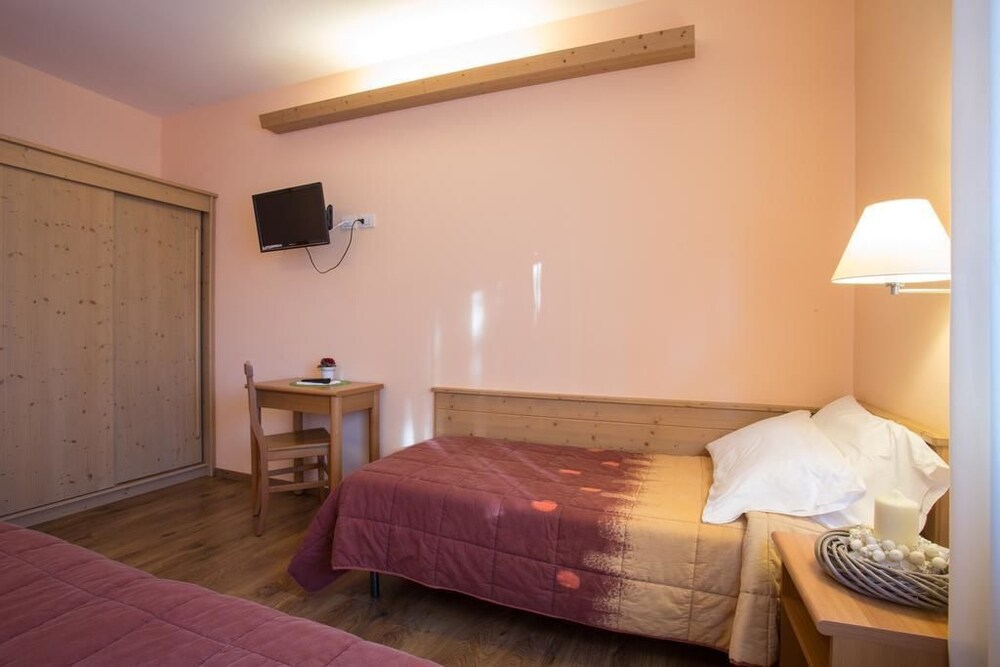 

Cagliari - Dolomiti, Montagna Italia - Park Hotel Sacro Cuore