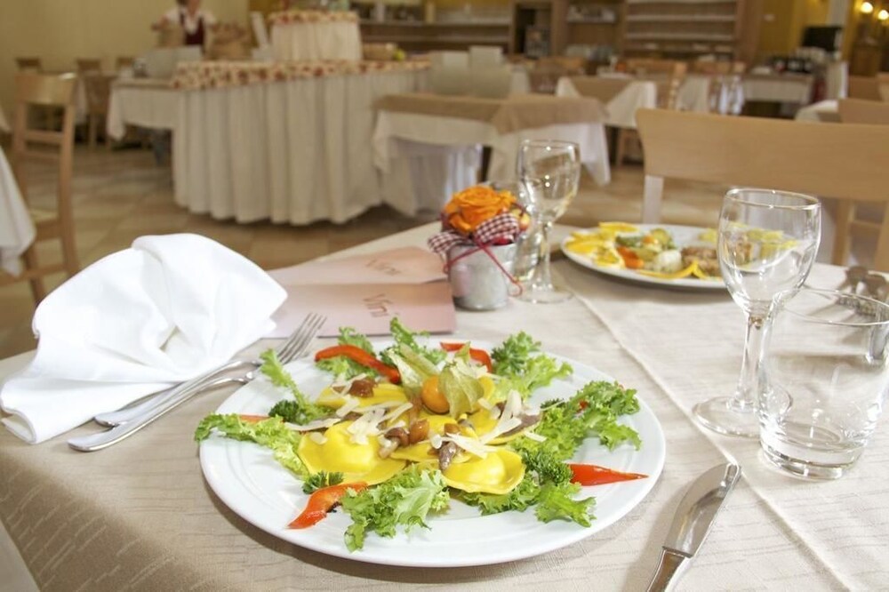 

Ancona - Trentino, Italia - Park Hotel Sacro Cuore