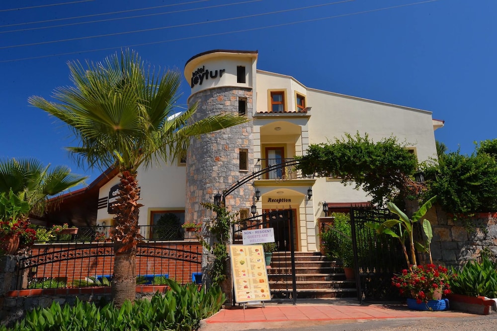 

Roma - Ovacik - Hotel Leytur