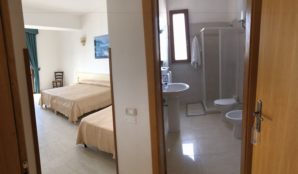 

Bologna - Castrignano del Capo - Hotel Magna Grecia