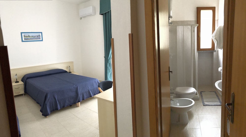 

Milano - Marina di Pescoluse - Hotel Magna Grecia