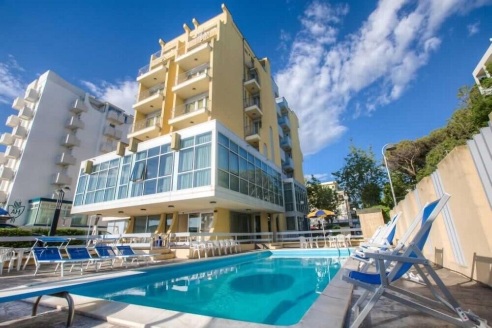 

Roma - Riviera Romagnola, Mare Italia - Hotel Tilmar