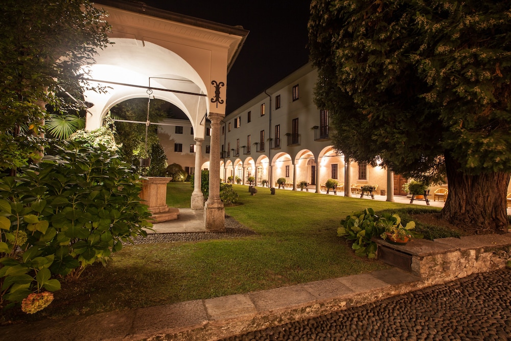 

Roma - Lago Maggiore, Laghi Italia - Hotel Il Chiostro by LVG Hotel Collection