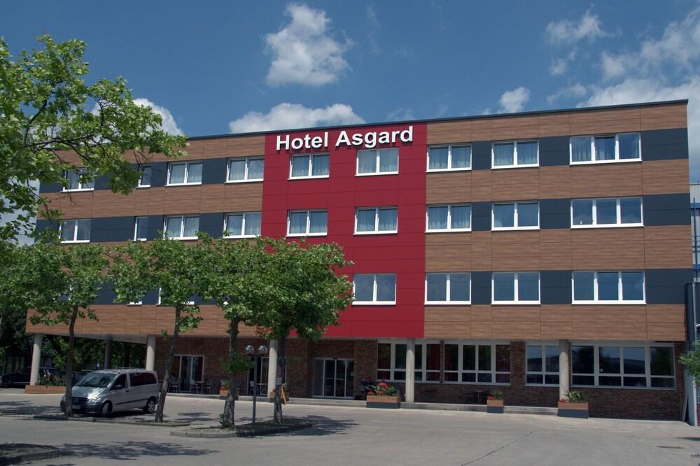 

Catania - Aystetten - Hotel Asgard