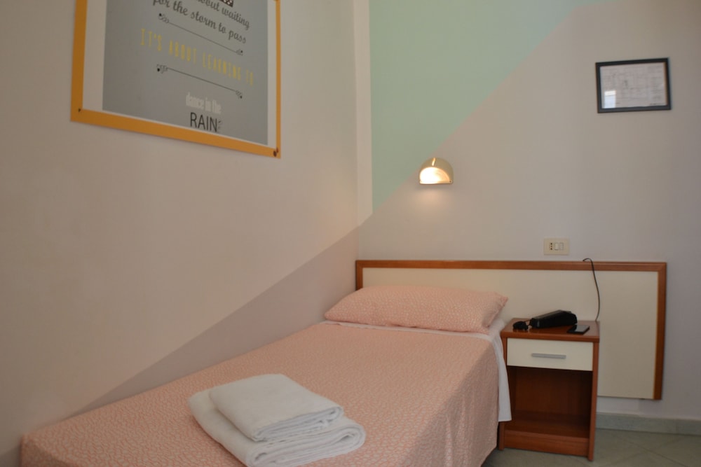 

Milano - Rimini - Hotel Villa Caterina