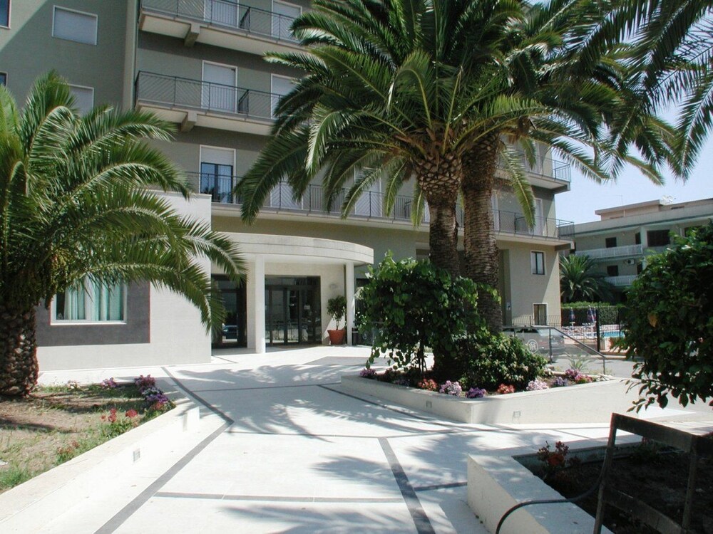 

Palermo - Siracusa - Hotel Park Siracusa Sicily