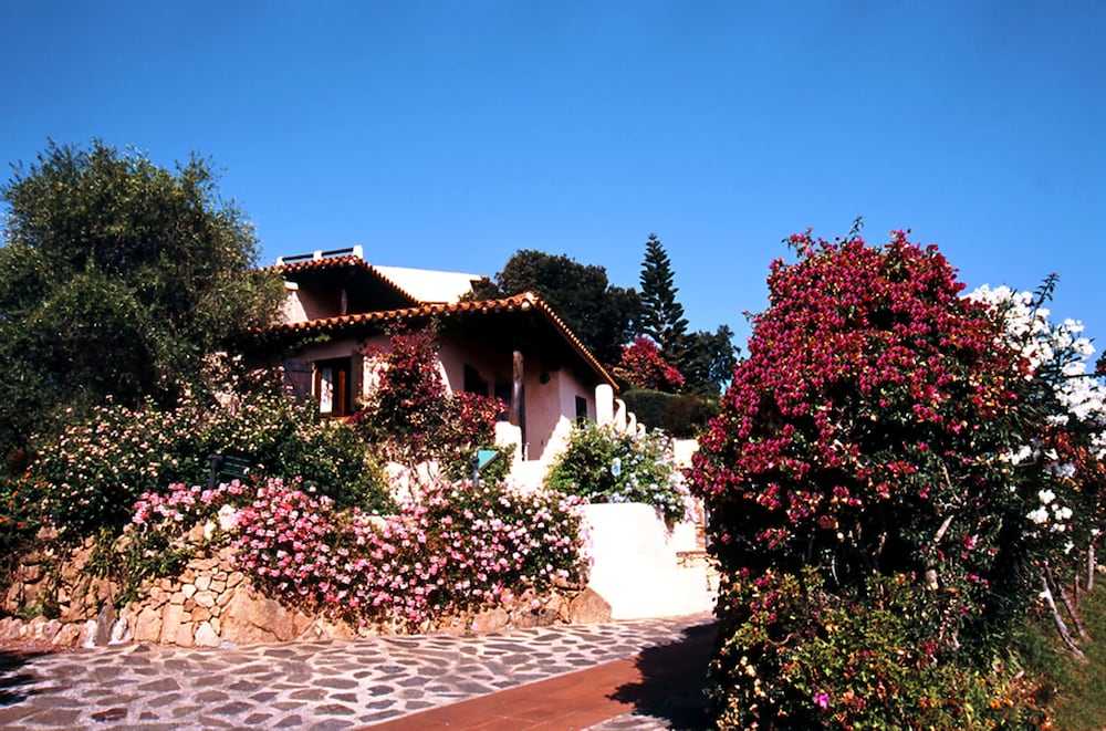 

Napoli - Porto San Paolo - Hotel Don Diego