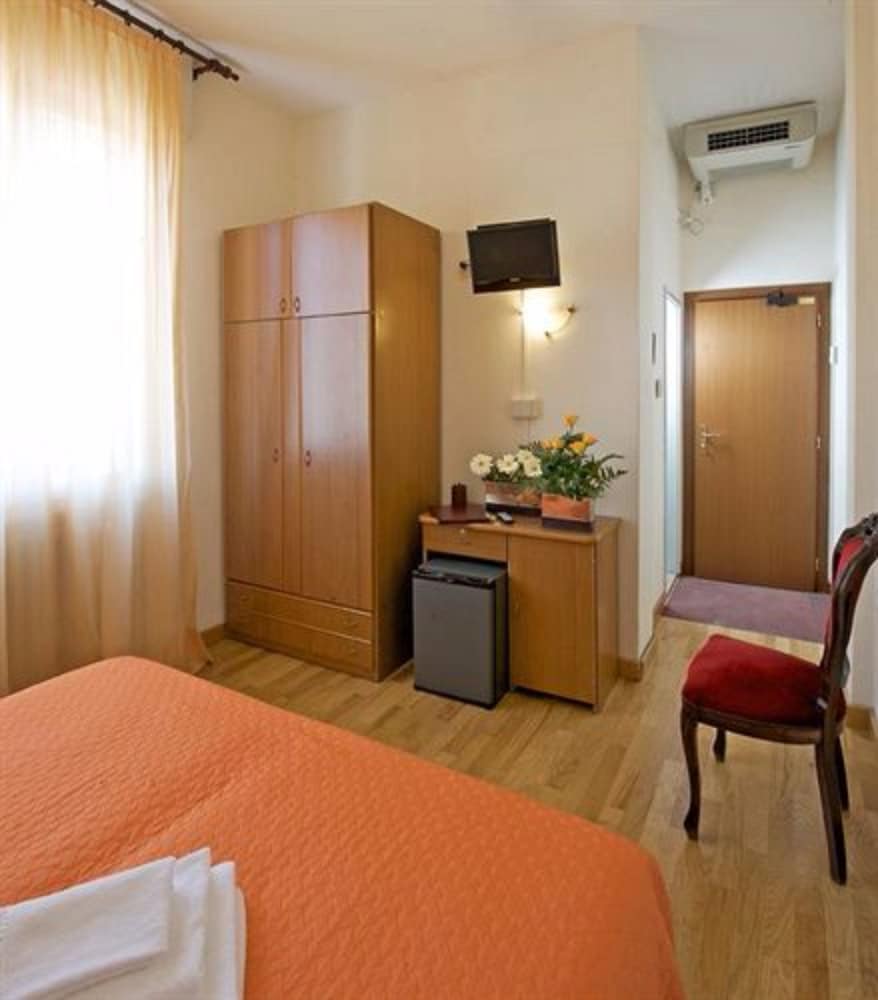 

Napoli - Lido Adriano - Hotel Roma