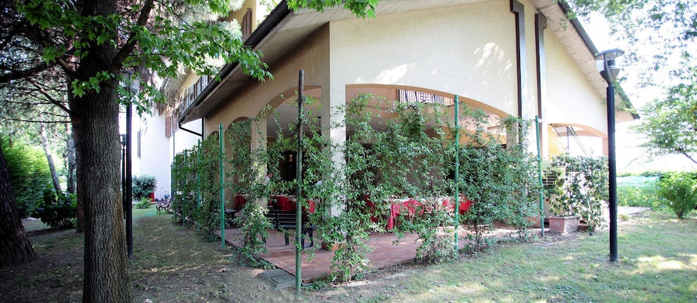 

Roma - Agrate Brianza - Hotel Ristorante La Rampina