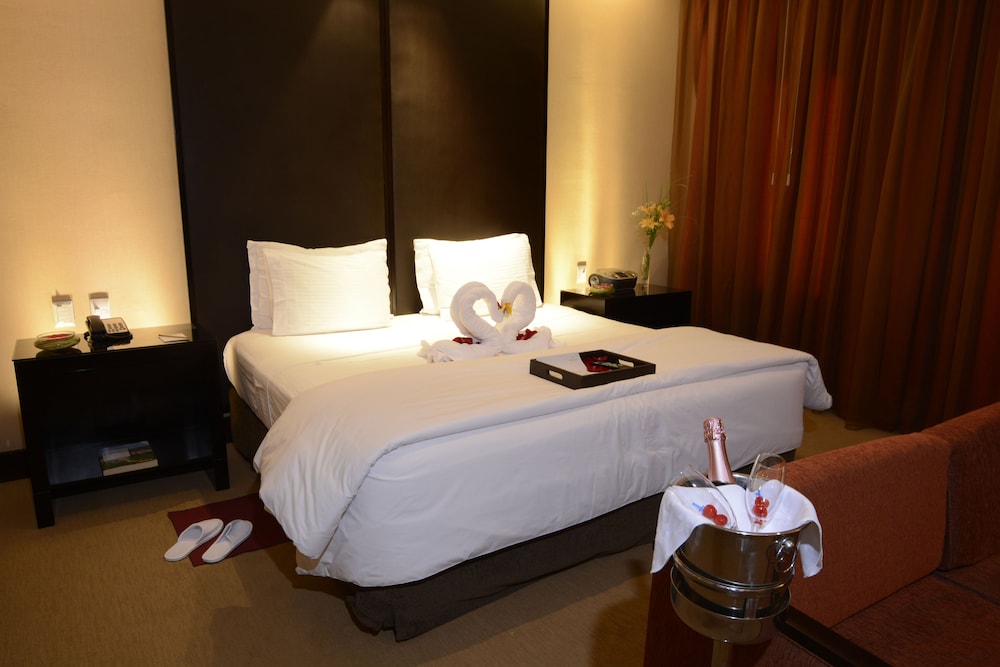 

Milano - Neuquen - Hotel Casino Magic