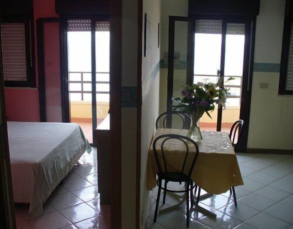 

Roma - Capaci - Bellevue del Golfo Hotel & Spa