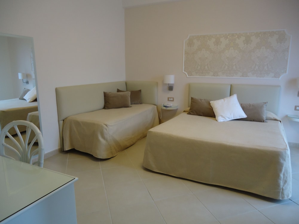 

Milano - Bacoli - Mini Hotel