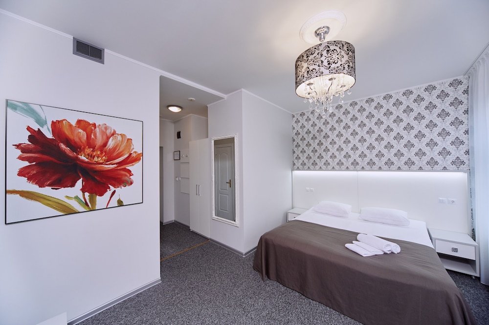 

Roma - Riga - Hotel OK