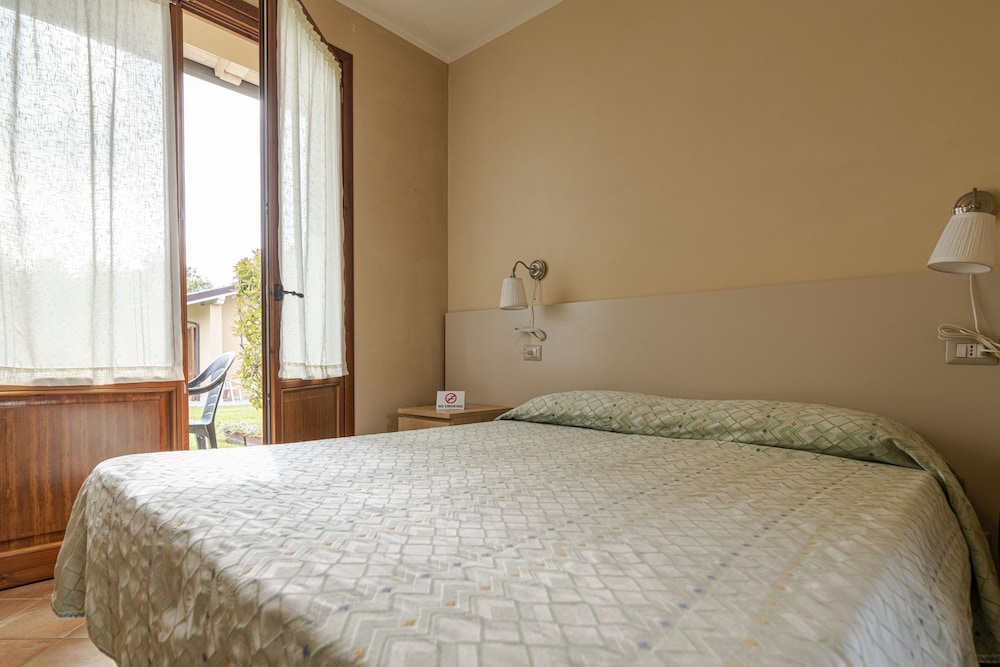 

Roma - Viareggio - Villa Rosy