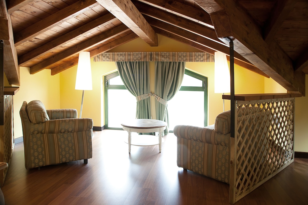 

Genova - Ispra - Hotel Residence Montelago