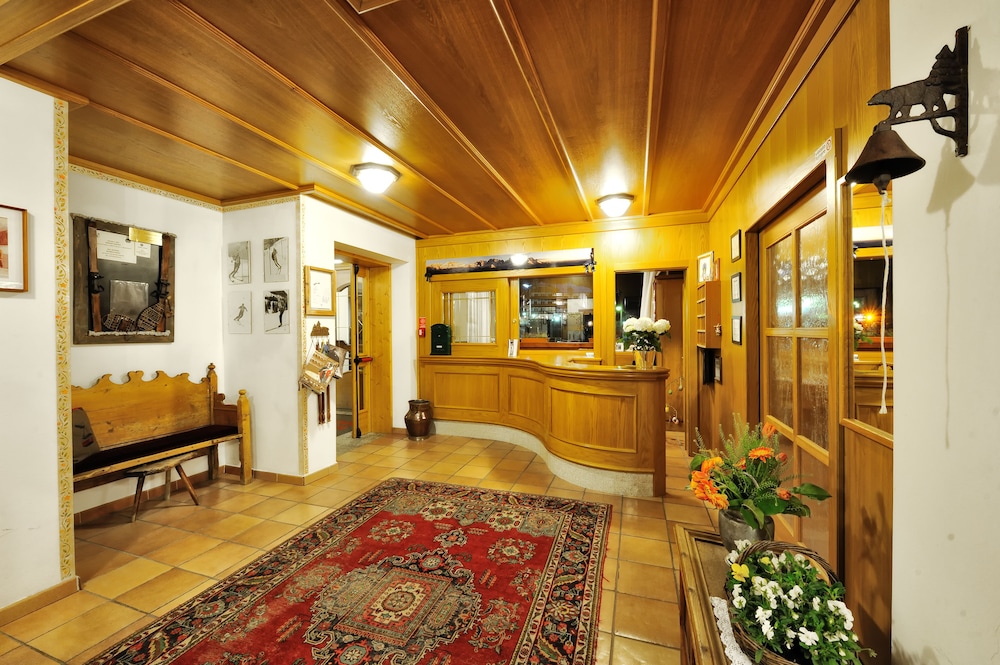 

Milano - Madonna di Campiglio - Hotel Montana
