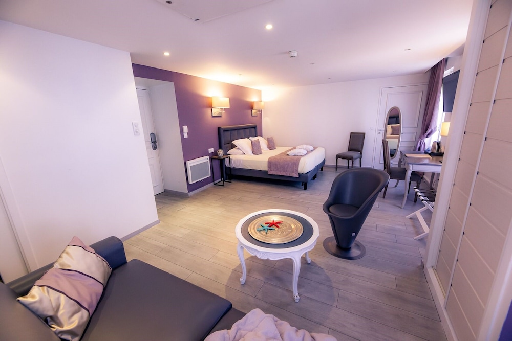 

Roma - Bayeux - Hotel Le Lion D'Or et Restaurant La Table Du Lion