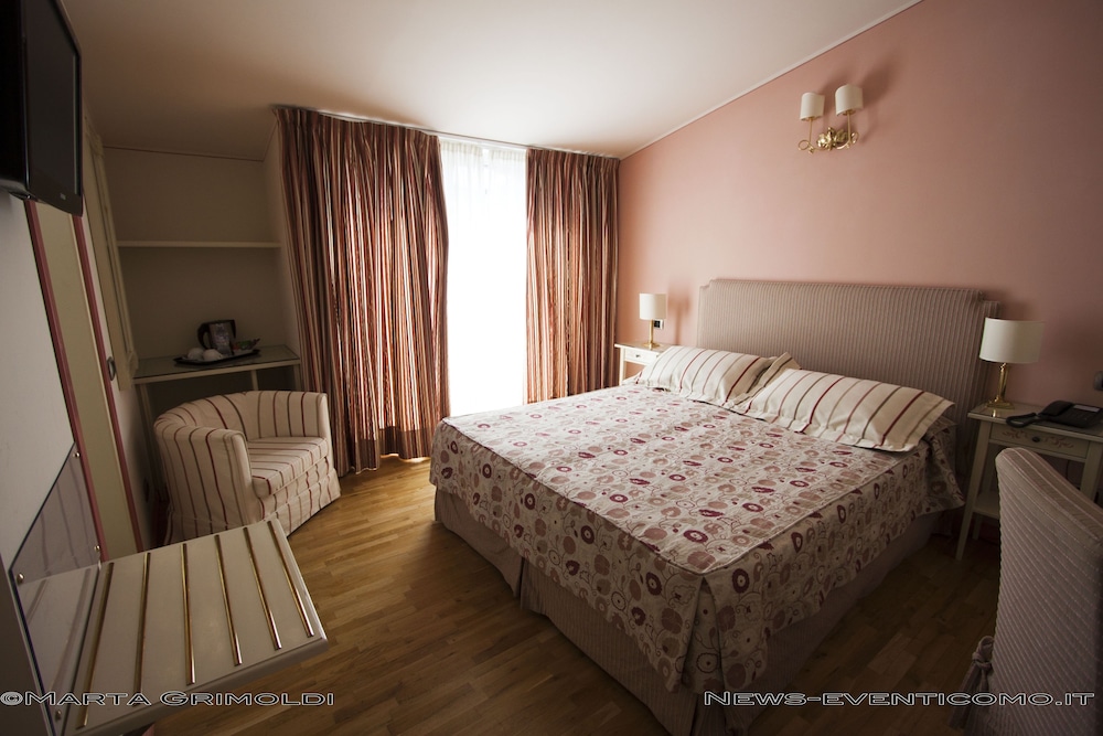 

Napoli - Nesso - Hotel Posta