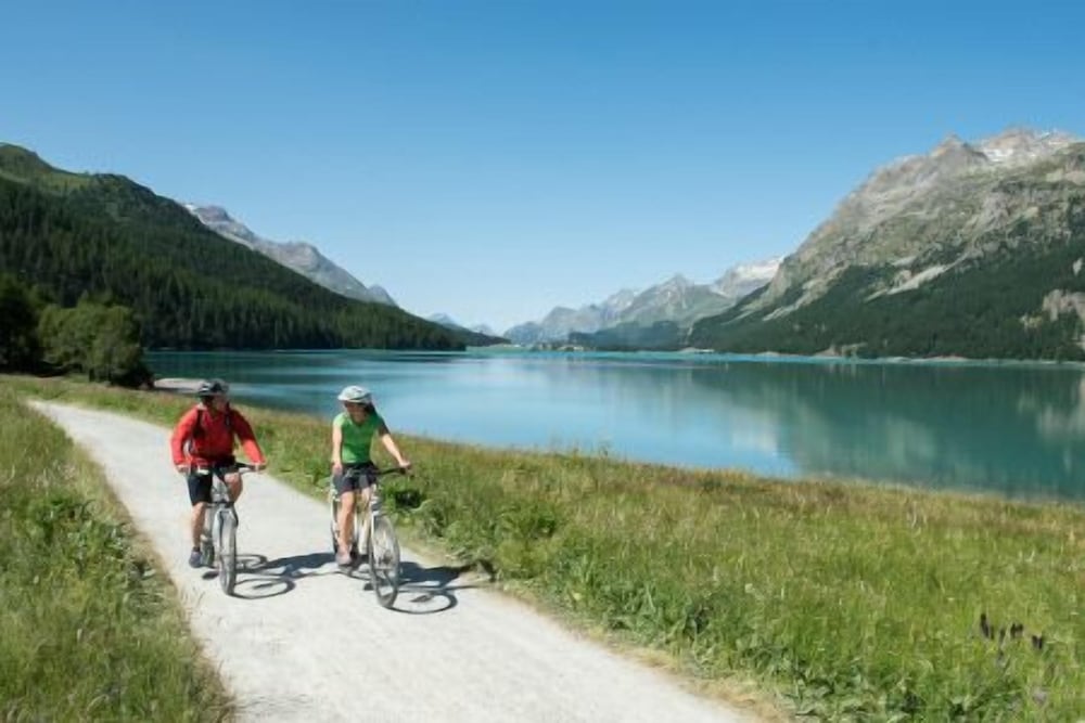 

Pescara - Engadina, Montagna Svizzera - Hotel Donatz