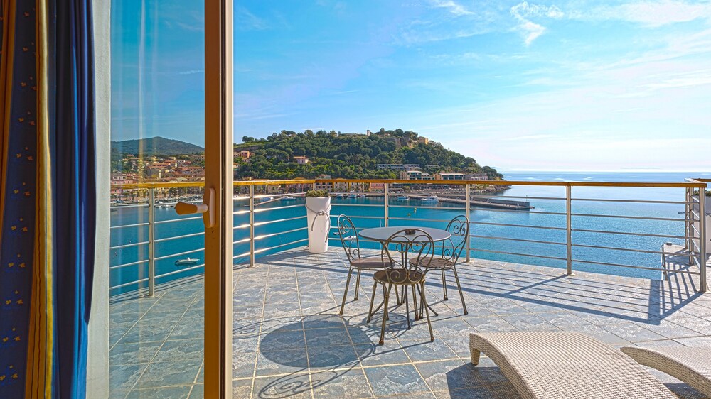 

Torino - Portoferraio - Hotel Plaza