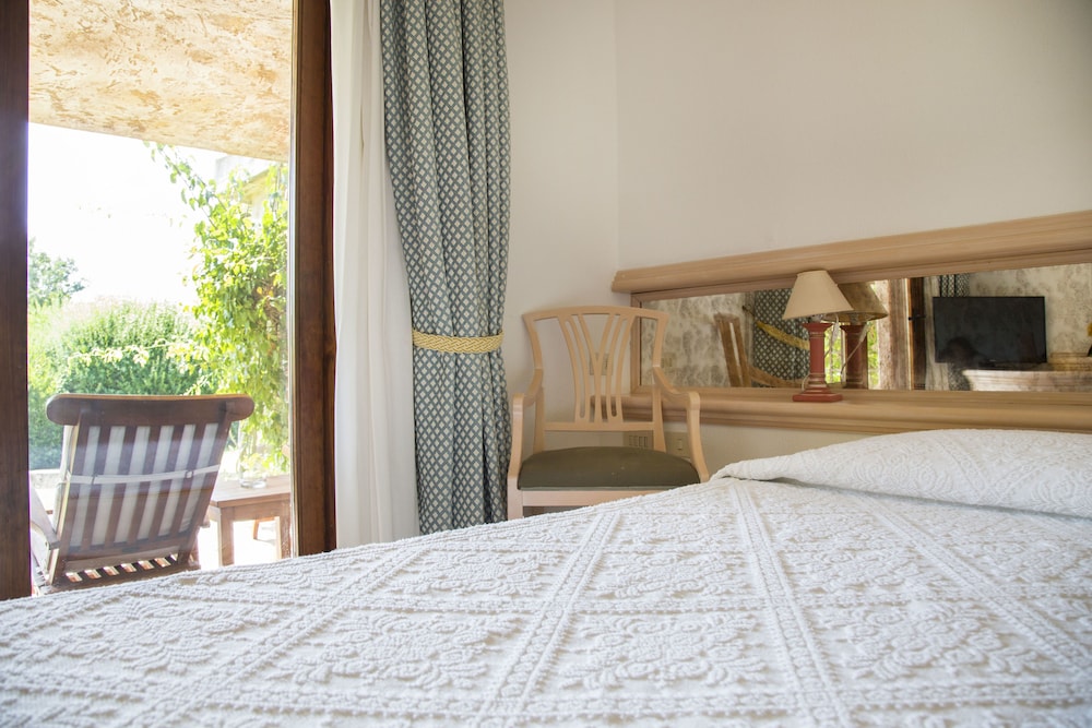 

Torino - Castiadas - Sant'Elmo Beach Hotel