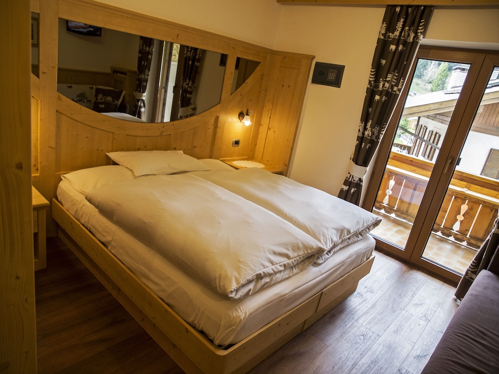 

Cagliari - Canazei - Hotel El Paster