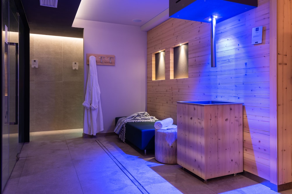 

Napoli - Vigo di Fassa - Hotel El Paster
