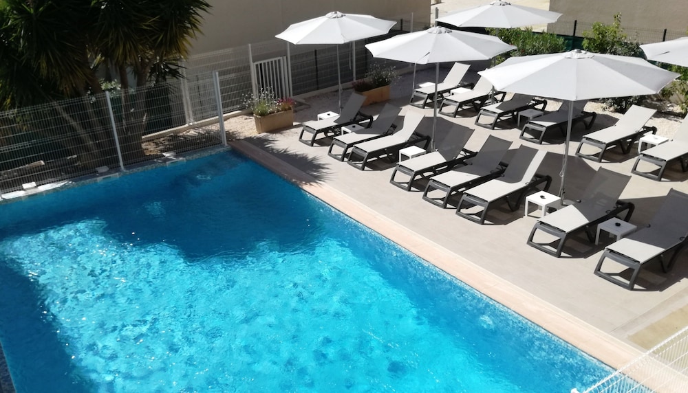 

Napoli - Hyeres - ibis budget Hyeres Centre-Ville