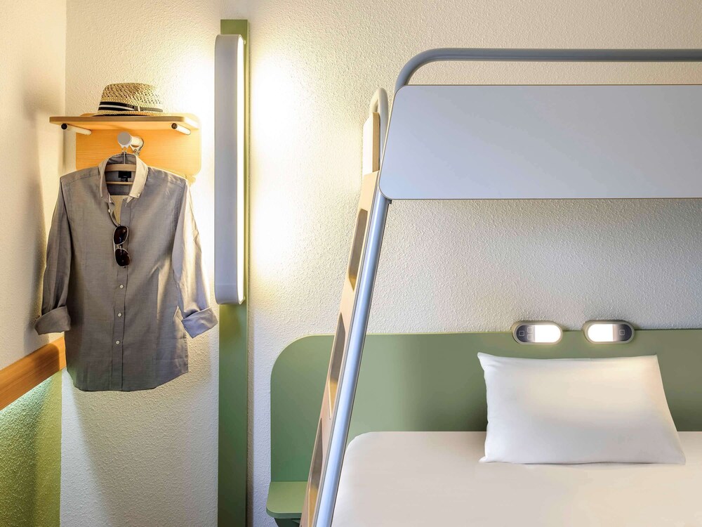 

Roma - Bordeaux - ibis budget Bordeaux Lac