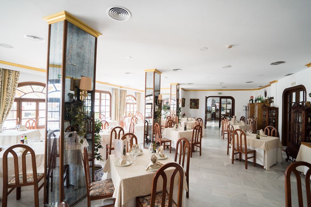 

Milano - Bolonia - Hotel Pozo del Duque