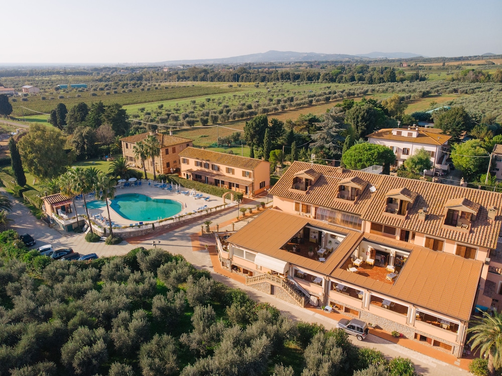 

Bari - Cecina - Agrihotel Elisabetta