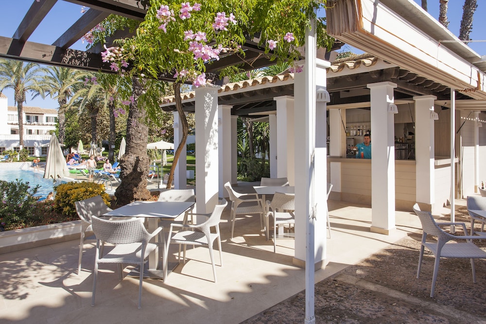 

Napoli - Cala Blanca - Grupotel Club Menorca